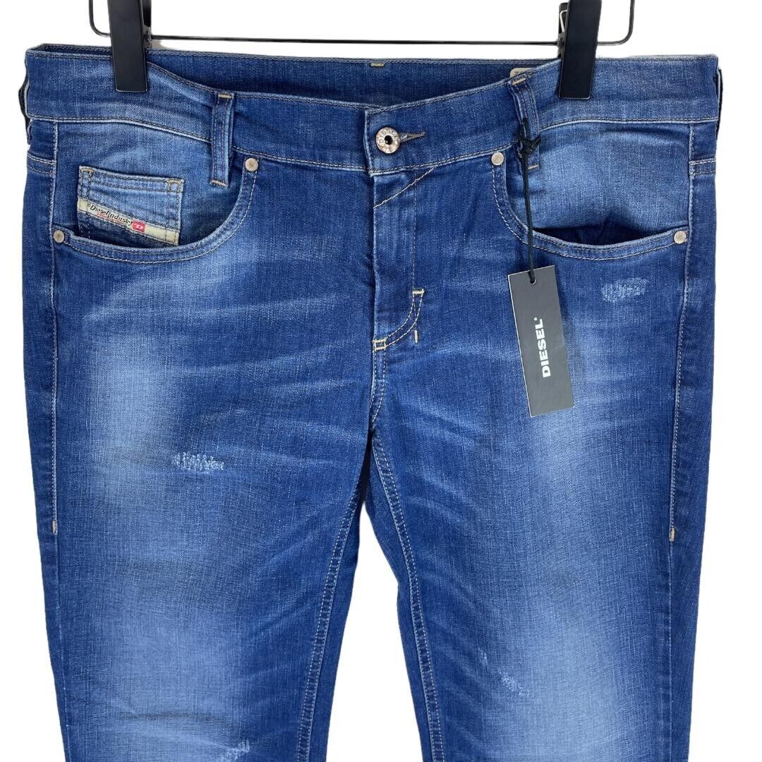 Diesel LOUVBOOT 0664S SLIM-BOOTCUT Žemo liemens moteriški džinsai