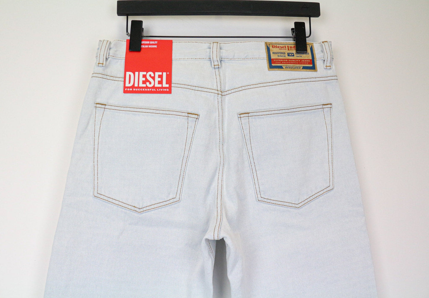 Diesel Mens 2010 D MACS  Jeans A04149 0079Z 1 - Waist 30 - L.30