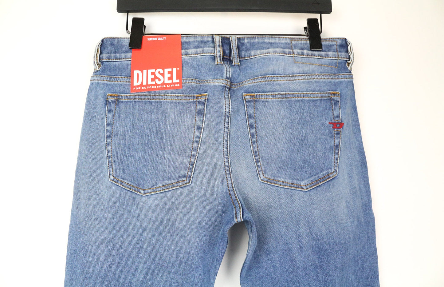 Diesel Mens 1979 SLEENKER  Jeans A03594 R9B66 1 - Waist 33 - L.32